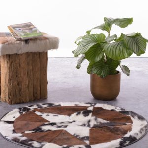 rond koeienhuid vloerkleed