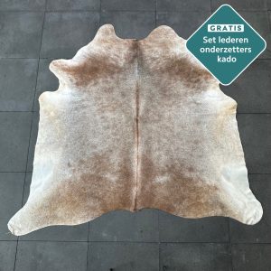 bruin grijs koeienvel keuken