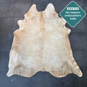 langharige koehuid cognac