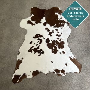 Mini bruin bonte koeienhuid (kalfshuid) 100x80 cm. - Afbeelding 2