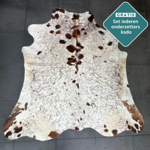 grote tricolore koeienkleed vloer