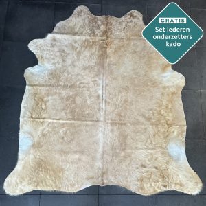 beige langharige koeienhuid